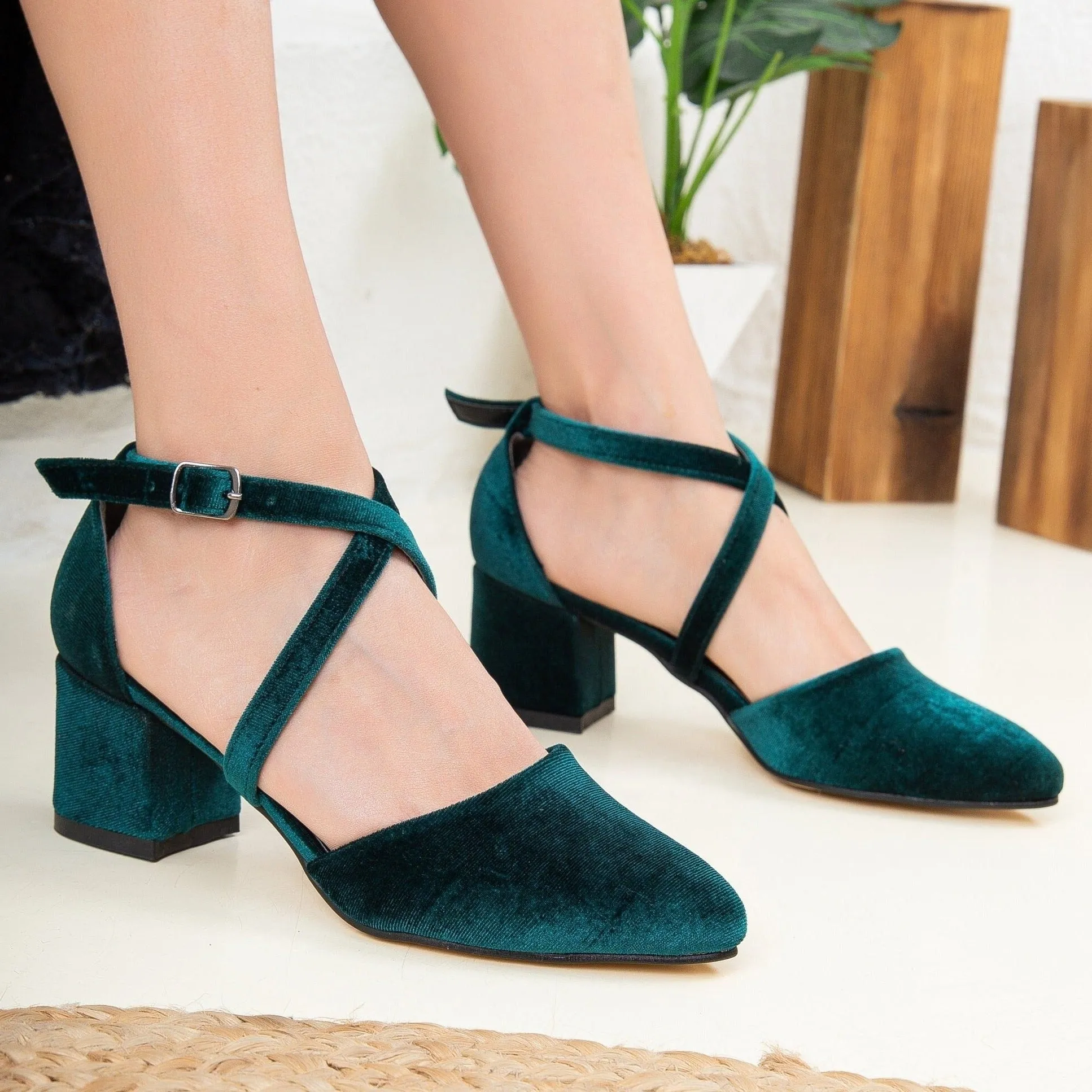 Dolly - Emerald Green Velvet Heels