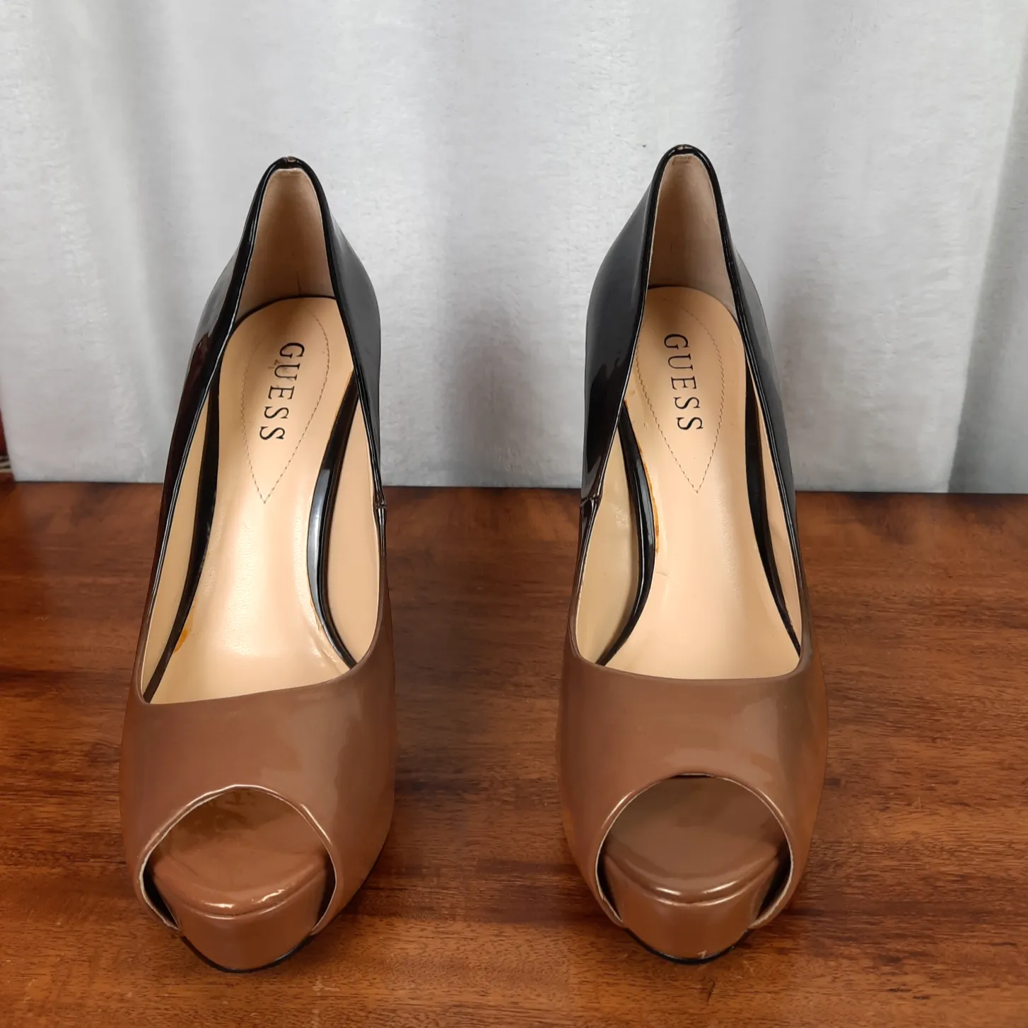 Guess Gold and Black Gradient Peep Toe Patent Leather Heels