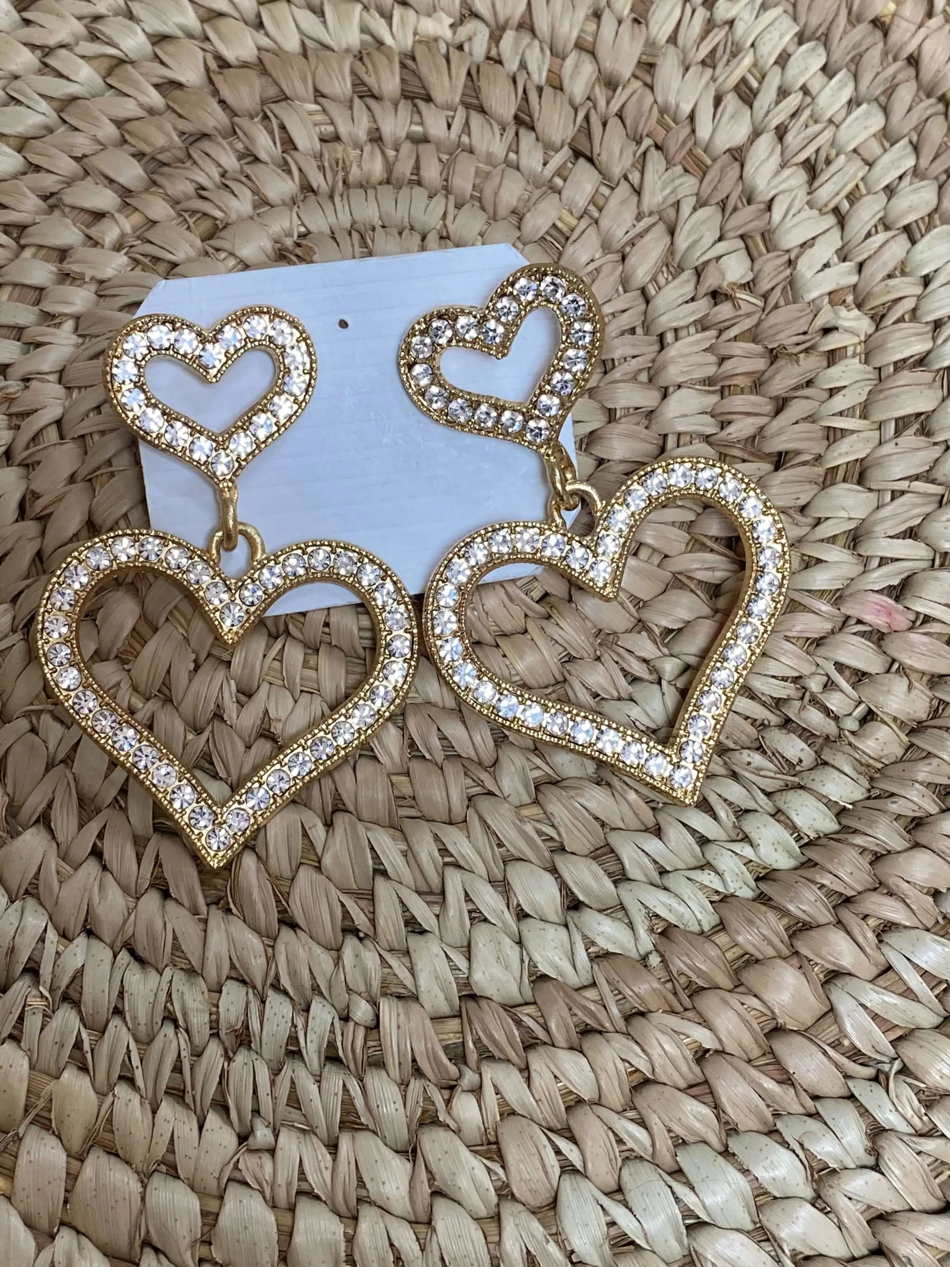 Heart shaped Earring with stones