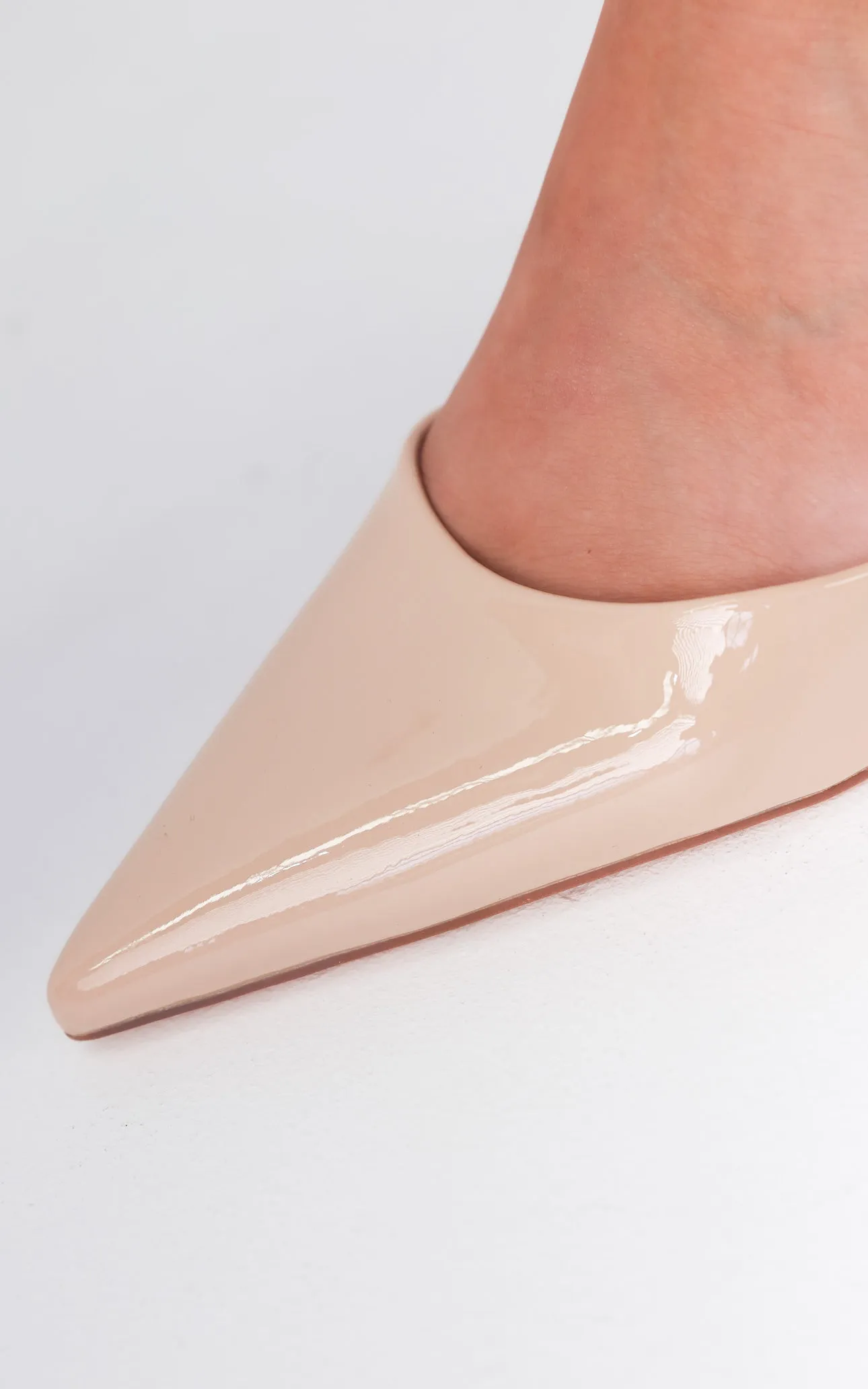 (Preorder) Suisse Heels - Nude