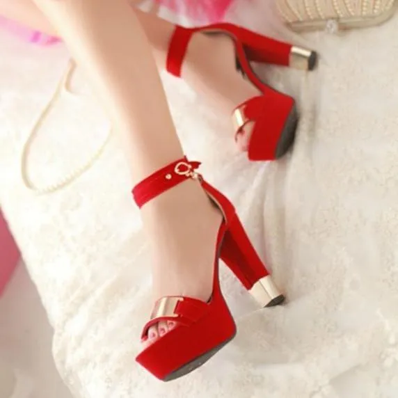 Women ankle buckle strap chunky peep toe platform heels