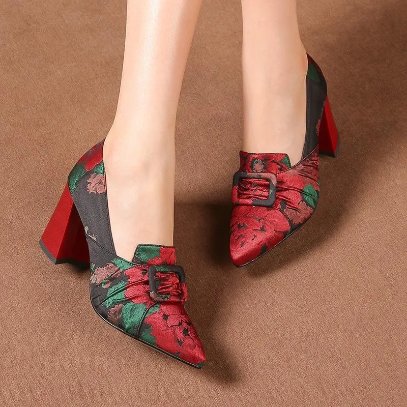 Women flower pointed toe buckle slip on chunky heels