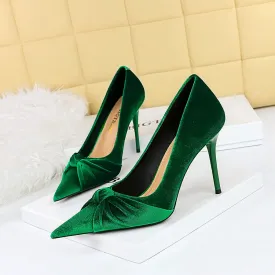 Women's High Heels Pointed Toe Vlevet Dress Shoes Pumps